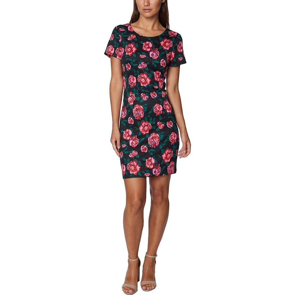 Betsey Johnson Women's Floral Printed Full Bloom Stretchy Dress Size 6 NWT